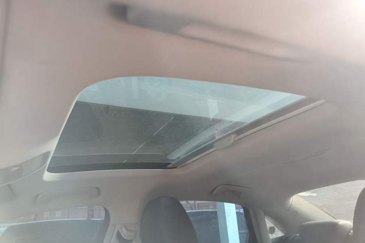 Used Audi A3 2014 Limousine 40 TFSI S line Comfort Model Headliner