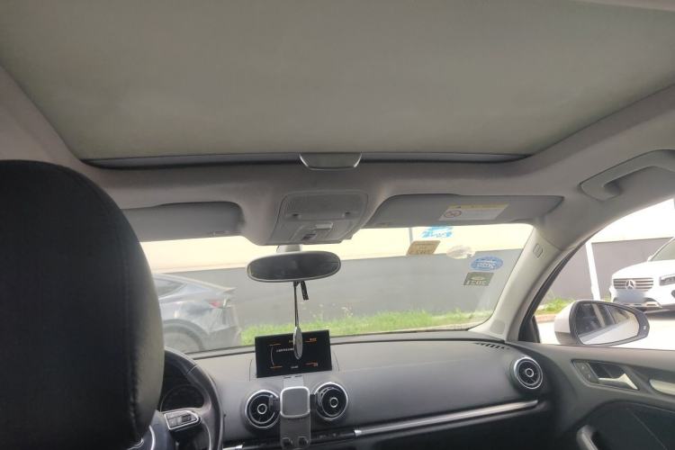 Used Audi A3 2014 Limousine 35 TFSI Automatic Fashion Model Headliner