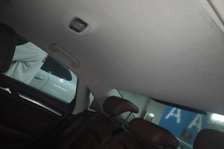 Used Audi A3 2014 Limousine 35 TFSI Automatic Comfort Model Headliner