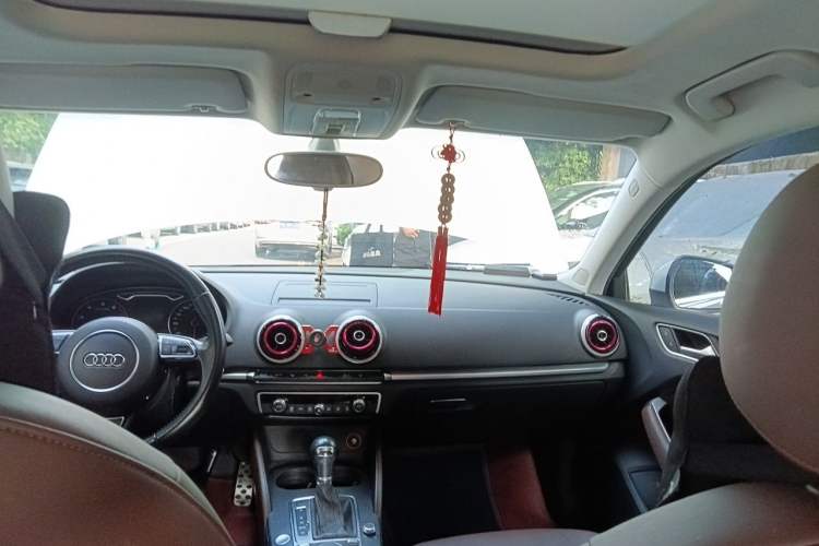 Used Audi A3 2014 Sportback 40 TFSI S line Luxury Model Headliner