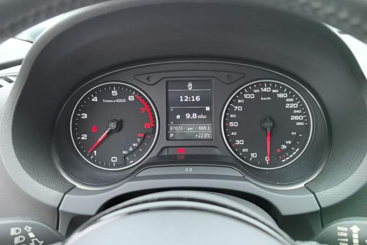 Used Audi A3 2014 Sportback 35 TFSI Automatic Comfort Model Instrument Cluster