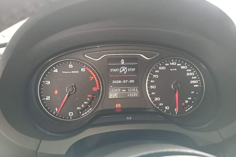 Used Audi A3 2014 Limousine 40 TFSI S line Comfort Model Instrument Cluster