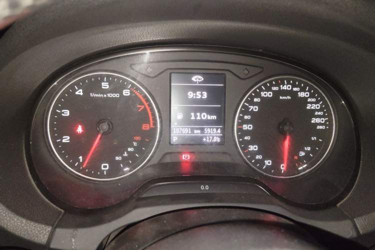 Used Audi A3 2014 Limousine 35 TFSI Automatic Comfort Model Instrument Cluster
