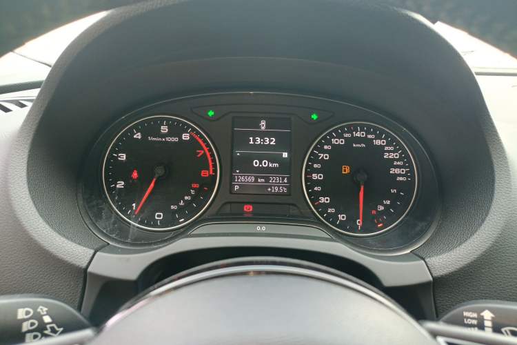 Used Audi A3 2014 Sportback 35 TFSI Automatic Comfort Model Instrument Cluster