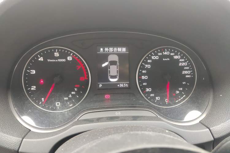 Used Audi A3 2014 Limousine 35 TFSI Automatic Fashion Model Instrument Cluster