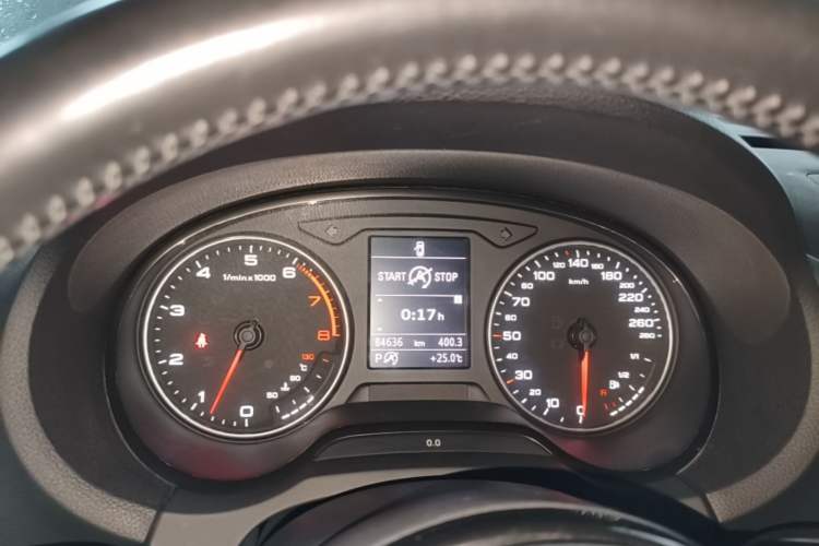 Used Audi A3 2014 Limousine 35 TFSI Automatic Comfort Model Instrument Cluster