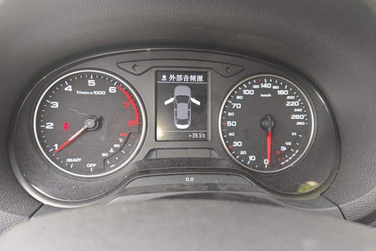 Used Audi A3 2014 Limousine 35 TFSI Automatic Advanced Model Instrument Cluster