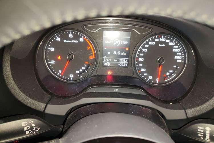 Used Audi A3 2014 Limousine 40 TFSI S line Comfort Model Instrument Cluster