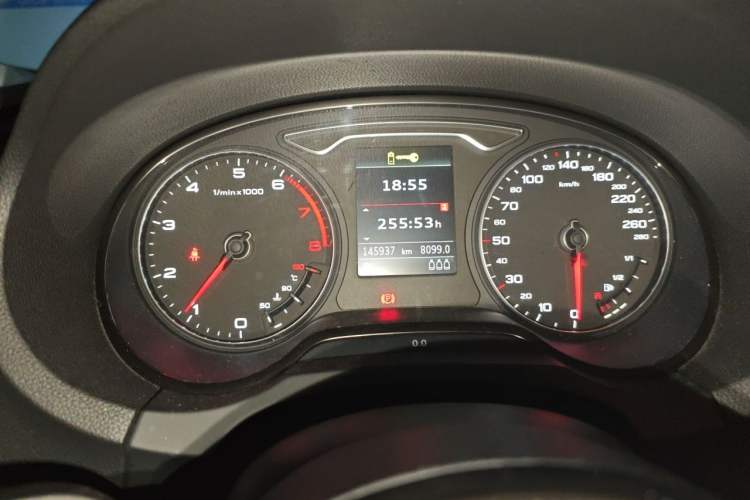 Used Audi A3 2014 Limousine 40 TFSI S line Comfort Model Instrument Cluster
