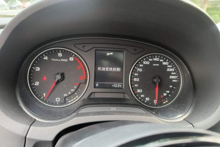 Used Audi A3 2014 Sportback 35 TFSI Automatic Comfort Model Instrument Cluster