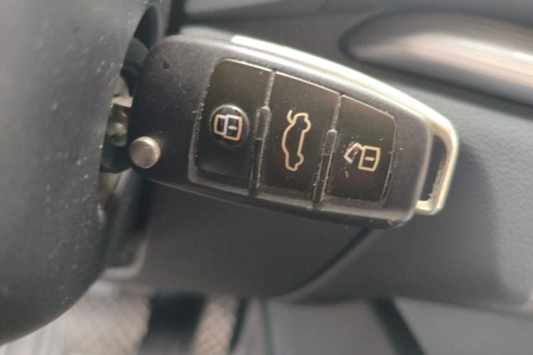 Used Audi A3 2014 Sportback 35 TFSI Automatic Comfort Model Interior 1