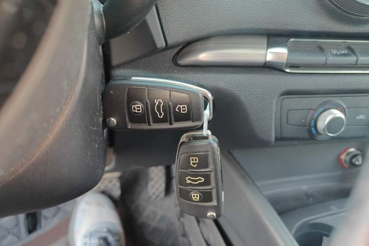Used Audi A3 2014 Sportback 35 TFSI Automatic Style Edition Interior 1
