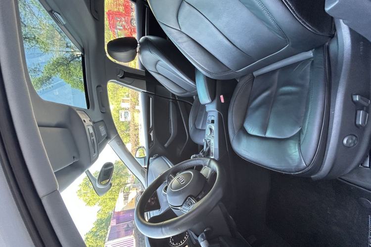 Used Audi A3 2014 Sportback 35 TFSI Automatic Style Edition Interior 2