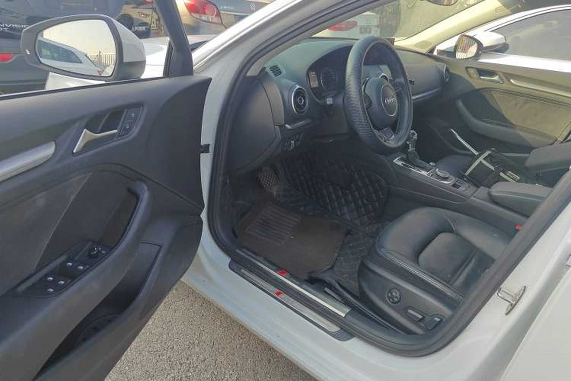 Used Audi A3 2014 Sportback 35 TFSI Automatic Style Edition Interior 3