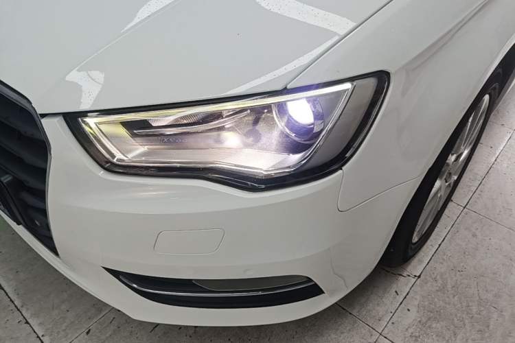 Used Audi A3 2014 Sportback 35 TFSI Automatic Style Edition Left Front Headlight