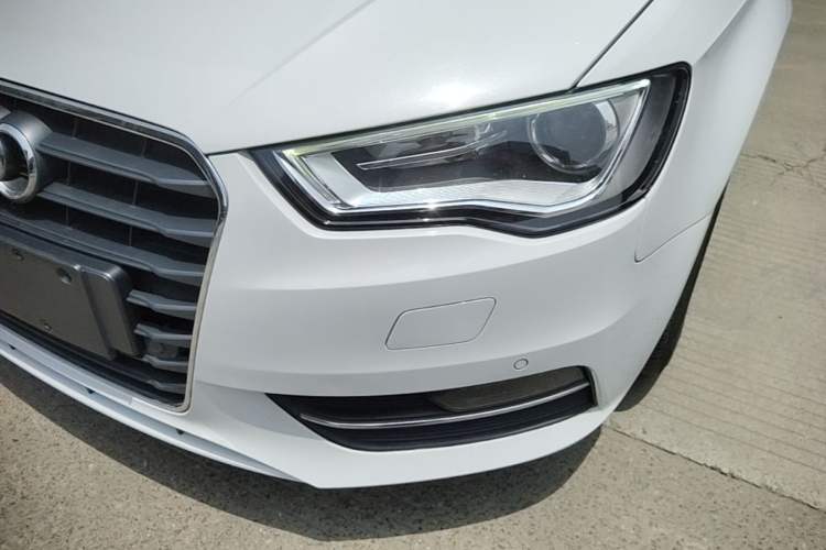 Used Audi A3 2014 Sportback 35 TFSI Automatic Comfort Model Left Front Headlight