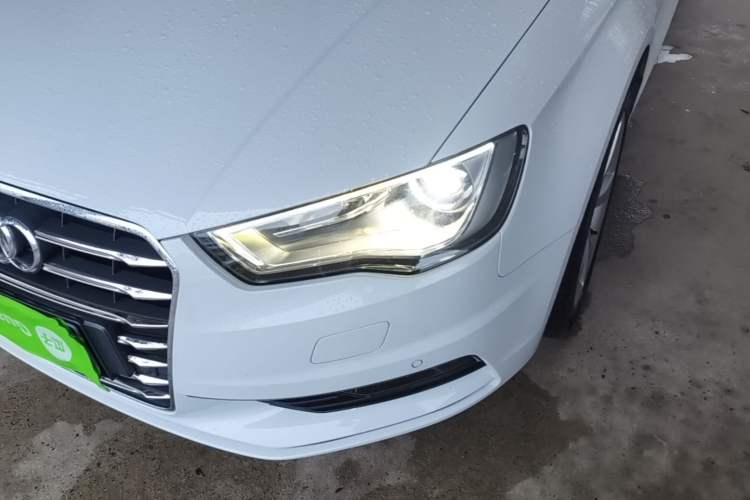 Used Audi A3 2014 Limousine 35 TFSI Automatic Comfort Model Left Front Headlight