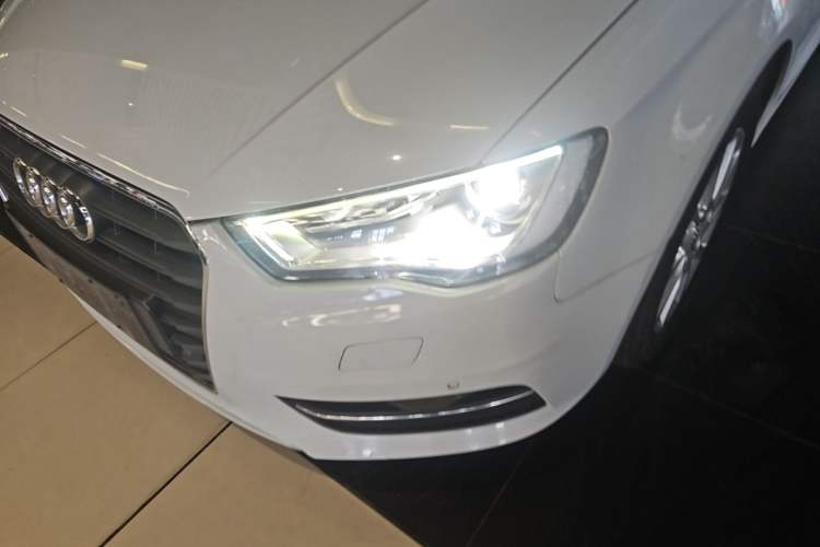 Used Audi A3 2014 Sportback 35 TFSI Automatic Style Edition Left Front Headlight
