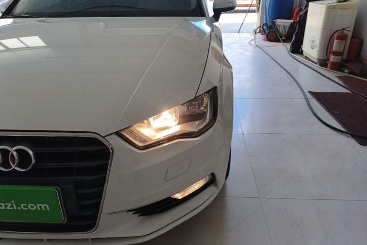 Used Audi A3 2014 Limousine 35 TFSI Automatic Advanced Model Left Front Headlight
