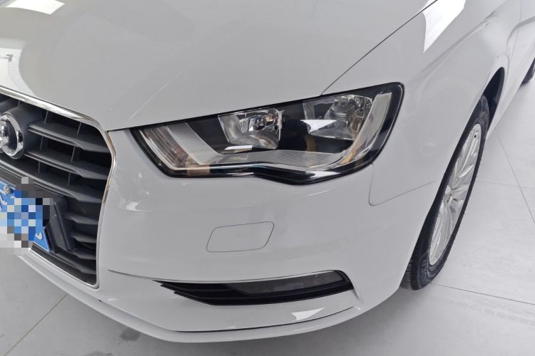 Used Audi A3 2014 Limousine 35 TFSI Automatic Advanced Model Left Front Headlight