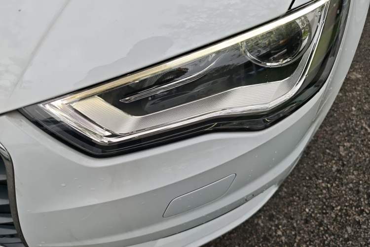 Used Audi A3 2014 Limousine 35 TFSI Automatic Comfort Model Left Front Headlight