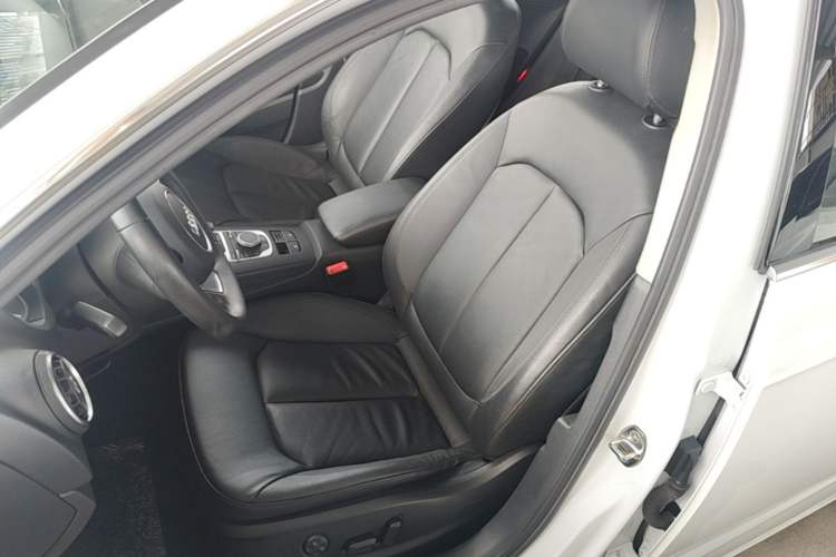 Used Audi A3 2014 Sportback 35 TFSI Automatic Comfort Model Left Front Seat