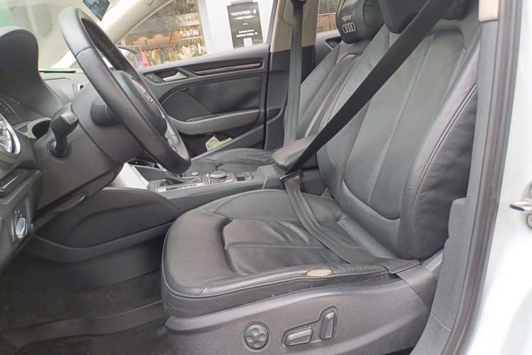 Used Audi A3 2014 Limousine 35 TFSI Automatic Comfort Model Left Front Seat