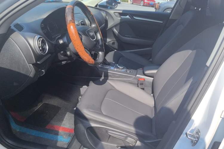 Used Audi A3 2014 Sportback 35 TFSI Automatic Ambition Edition Left Front Seat