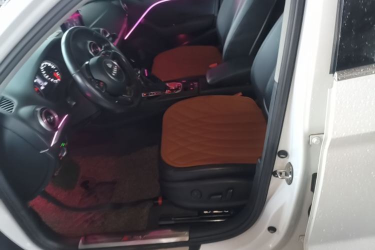 Used Audi A3 2014 Limousine 35 TFSI Automatic Comfort Model Left Front Seat