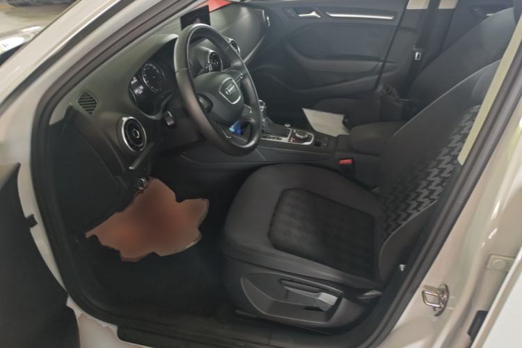 Used Audi A3 2014 Sportback 35 TFSI Automatic Ambition Edition Left Front Seat