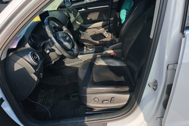 Used Audi A3 2014 Sportback 35 TFSI Automatic Style Edition Left Front Seat