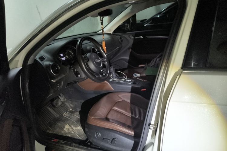 Used Audi A3 2014 Sportback 35 TFSI Automatic Comfort Model Left Front Seat