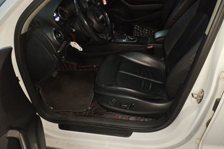 Used Audi A3 2014 Limousine 35 TFSI Automatic Comfort Model Left Front Seat