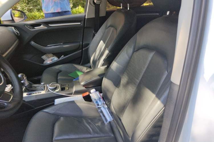 Used Audi A3 2014 Limousine 35 TFSI Automatic Comfort Model Left Front Seat