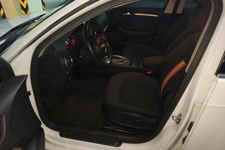 Used Audi A3 2014 Sportback 35 TFSI Automatic Style Edition Left Front Seat