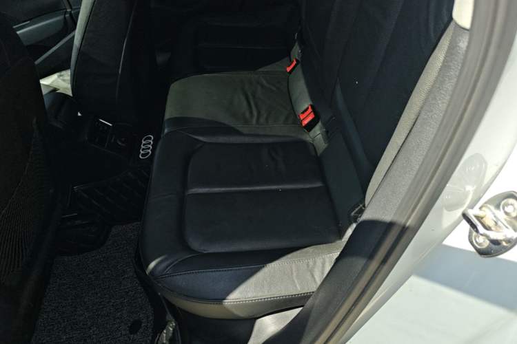 Used Audi A3 2014 Limousine 35 TFSI Automatic Comfort Model Left Rear Seat