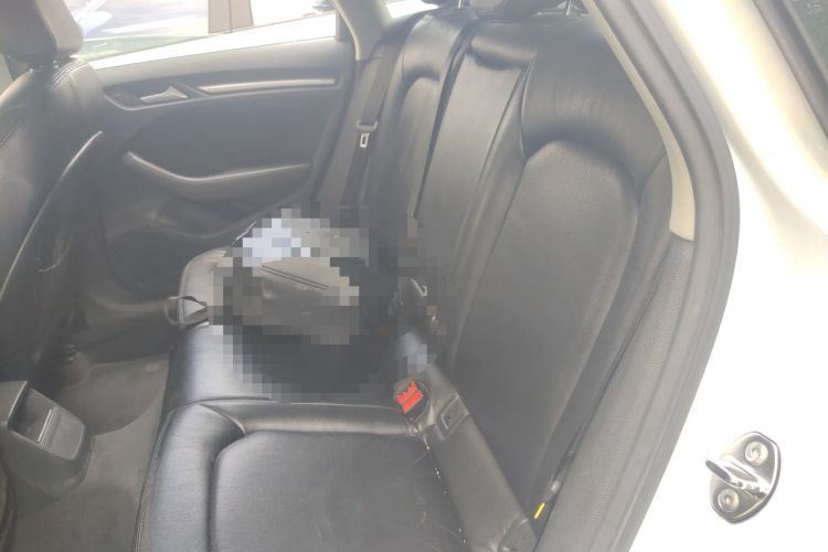 Used Audi A3 2014 Limousine 35 TFSI Automatic Fashion Model Left Rear Seat