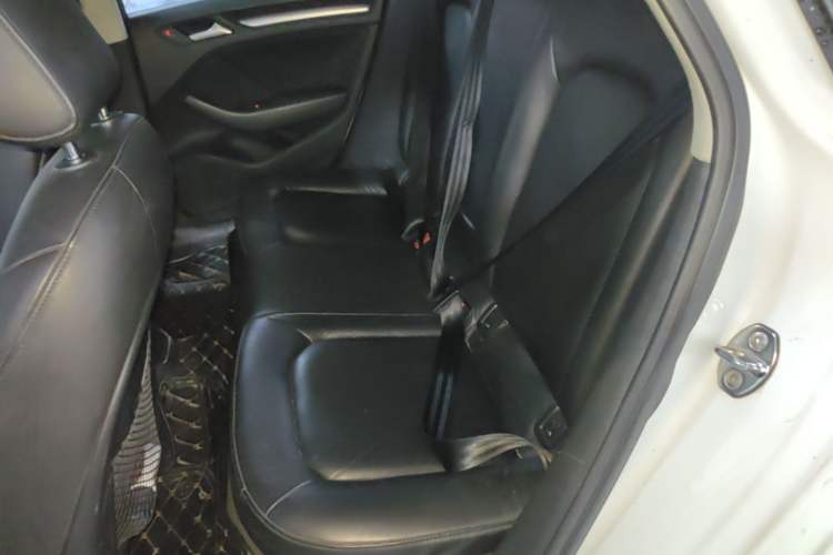 Used Audi A3 2014 Limousine 35 TFSI Automatic Fashion Model Left Rear Seat