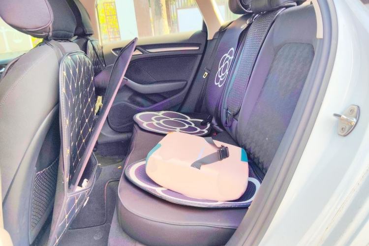 Used Audi A3 2014 Limousine 35 TFSI Automatic Fashion Model Left Rear Seat