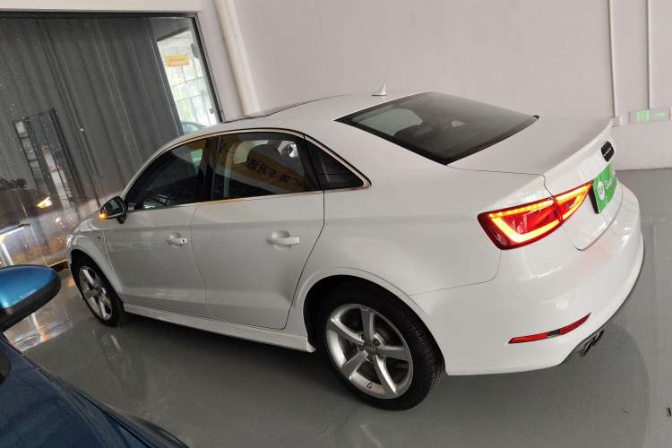 Used Audi A3 2014 Limousine 40 TFSI S line Luxury Model Left Side