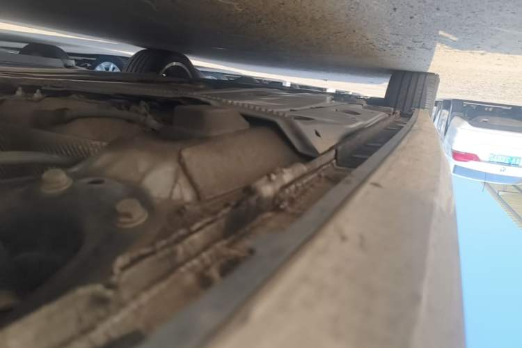Used Audi A3 2014 Limousine 40 TFSI S line Comfort Model Left Side Sill