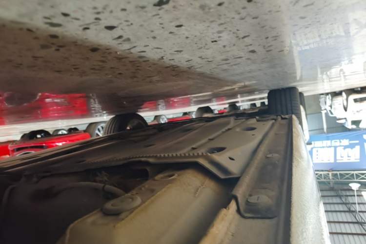 Used Audi A3 2014 Sportback 35 TFSI Automatic Comfort Model Left Side Sill