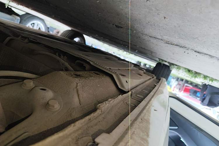 Used Audi A3 2014 Limousine 40 TFSI S line Comfort Model Left Side Sill