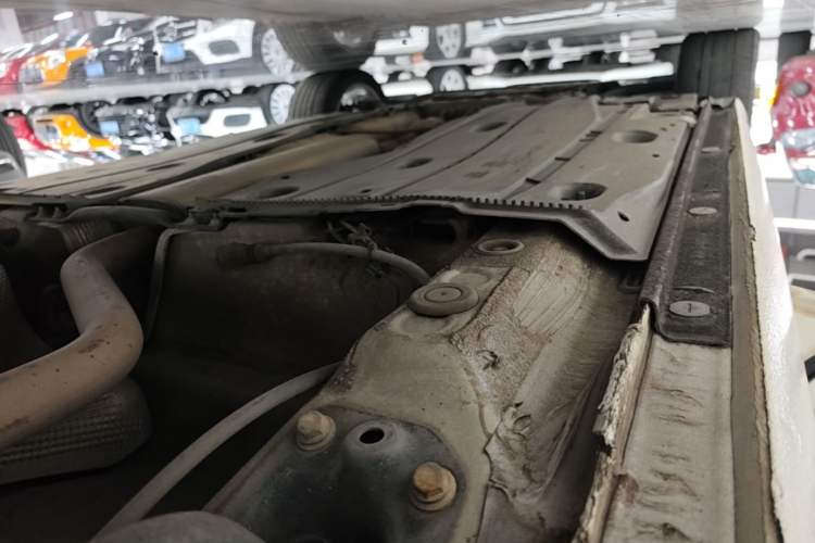 Used Audi A3 2014 Sportback 35 TFSI Automatic Comfort Model Left Side Sill