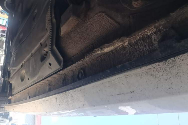 Used Audi A3 2014 Limousine 40 TFSI S line Luxury Model Left Side Sill