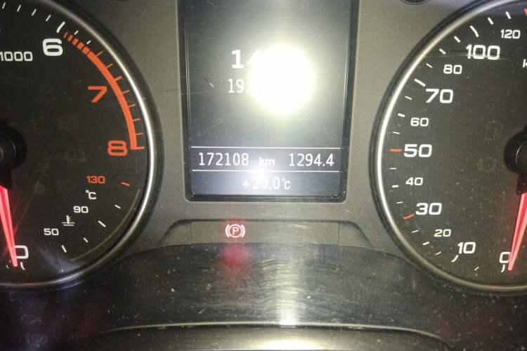 Used Audi A3 2014 Limousine 35 TFSI Automatic Comfort Model Odometer Close Up
