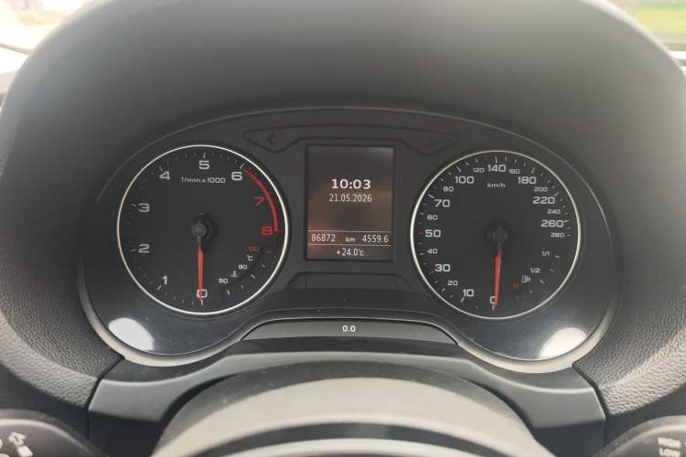Used Audi A3 2014 Sportback 35 TFSI Automatic Style Edition Odometer Close Up