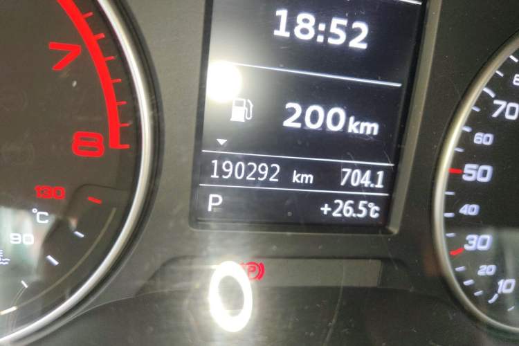 Used Audi A3 2014 Limousine 35 TFSI Automatic Comfort Model Odometer Close Up