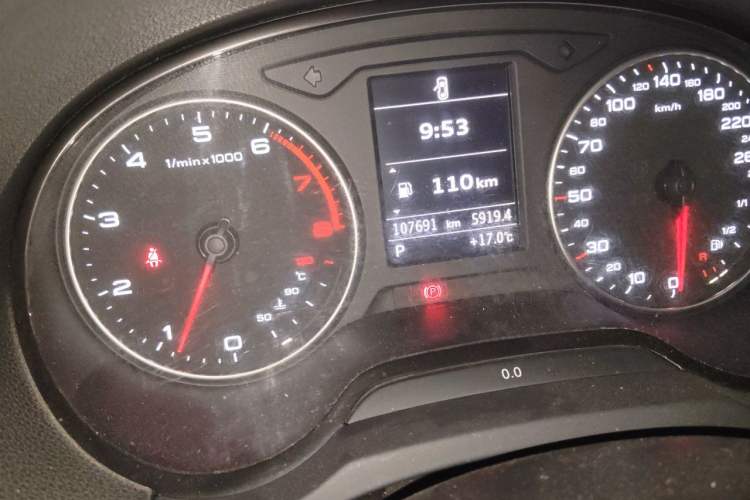 Used Audi A3 2014 Limousine 35 TFSI Automatic Comfort Model Odometer Close Up