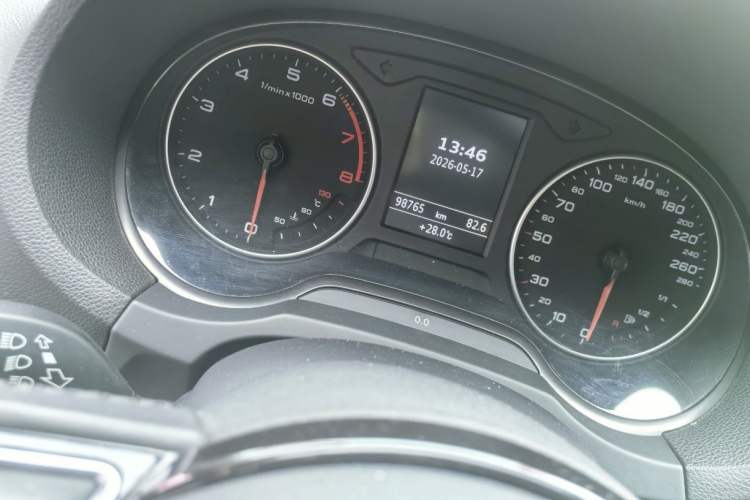 Used Audi A3 2014 Sportback 35 TFSI Automatic Style Edition Odometer Close Up